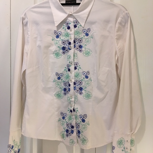 New York & Company Tops - New York & Company Stretch Blouse